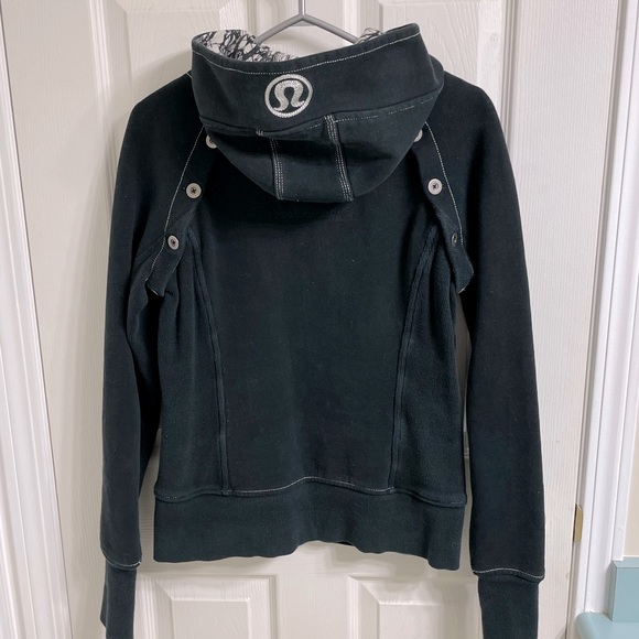 Lululemon Limited Edition vest hoodie - Picture 3 of 4